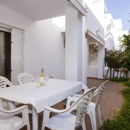 Playa El Oasis Bajo Con Jardin Y Piscinas *