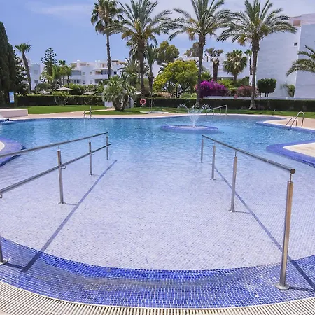 Playa El Oasis Bajo Con Jardin Y Piscinas Apartman