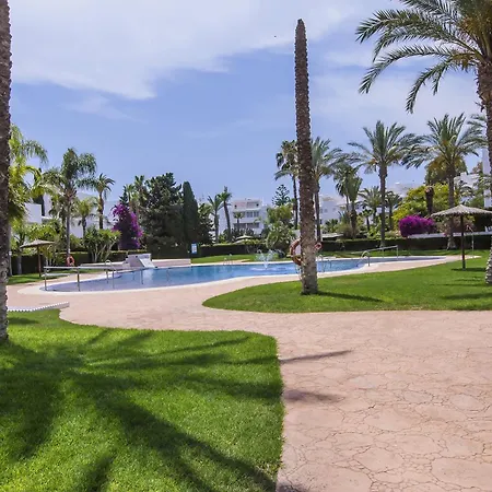 Playa El Oasis Bajo Con Jardin Y Piscinas Apartman